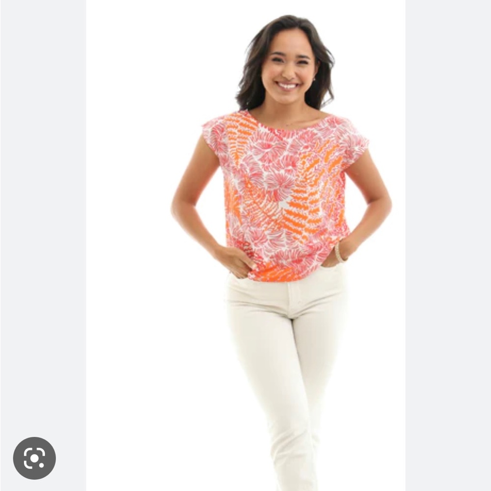 Manuheali’i Leka top.  Brand new with tag, never been worn.